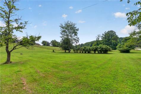 247 Amys Ford Trail Cleveland GA 30528