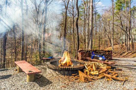291 Aspen Avenue Ellijay GA 30536
