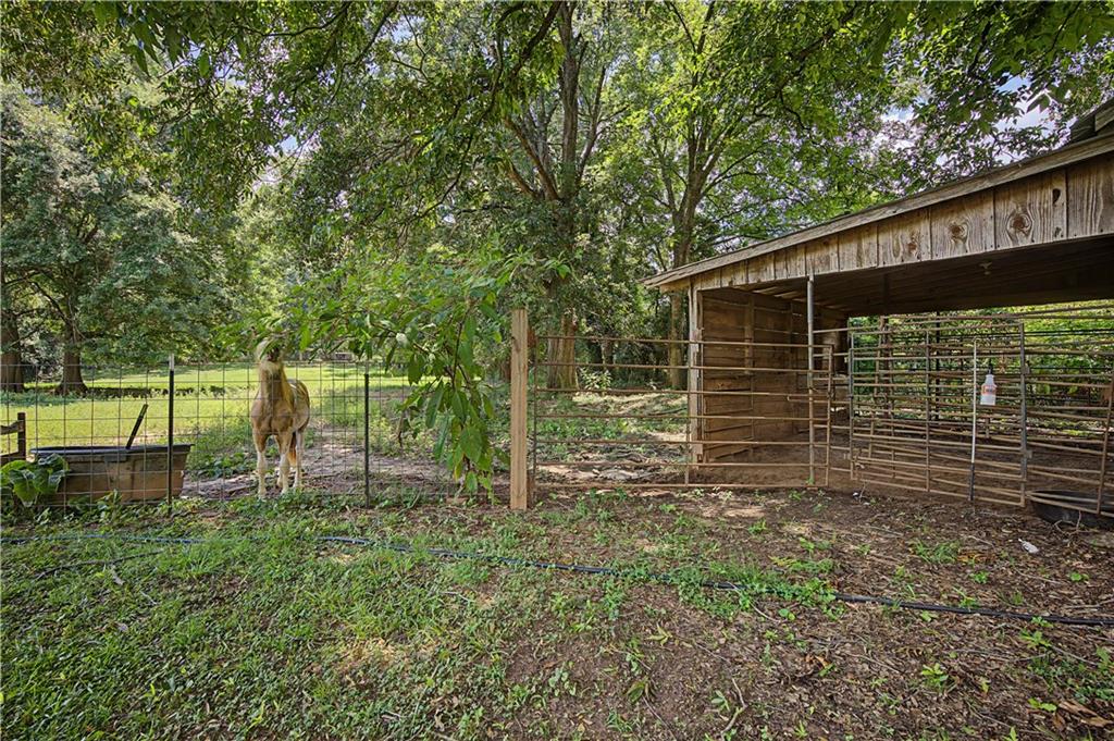 151 Ginn Street Carnesville GA 30521