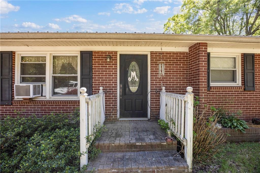 151 Ginn Street Carnesville GA 30521