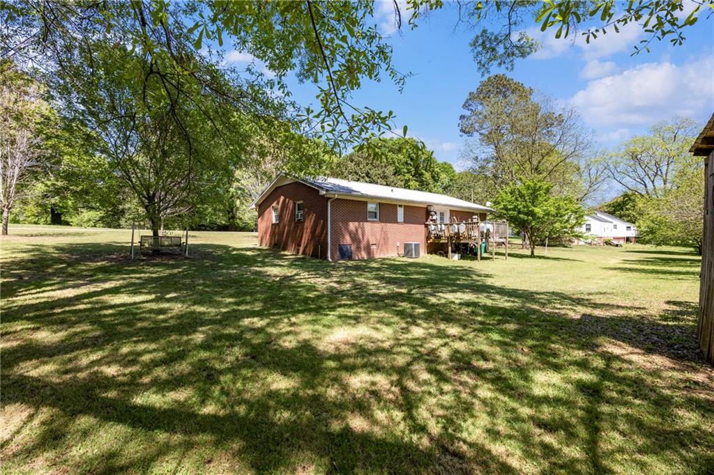 151 Ginn Street Carnesville GA 30521