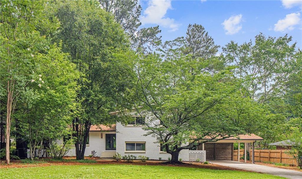 2820 Ponderosa Circle Decatur GA 30033