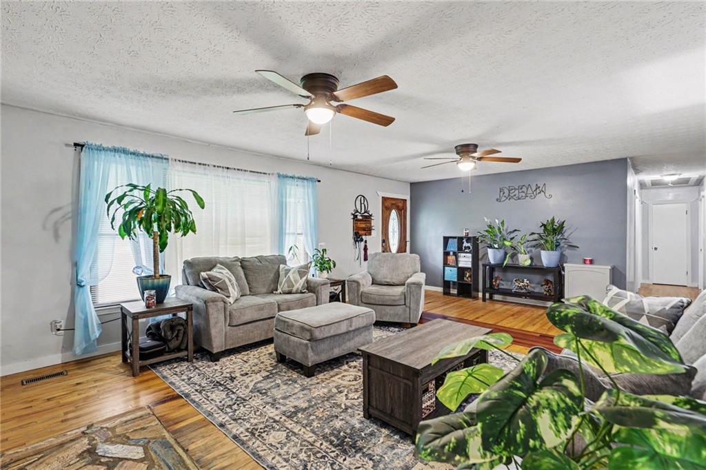 7388 Post Road Winston GA 30187