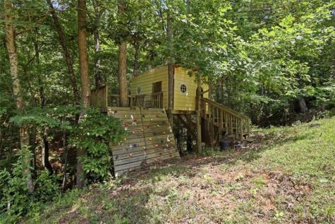 61 Majestic Oak Drive Dahlonega GA 30533