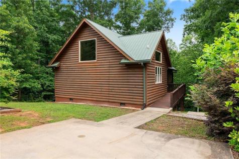 265 Maple Ridge Drive Cleveland GA 30528