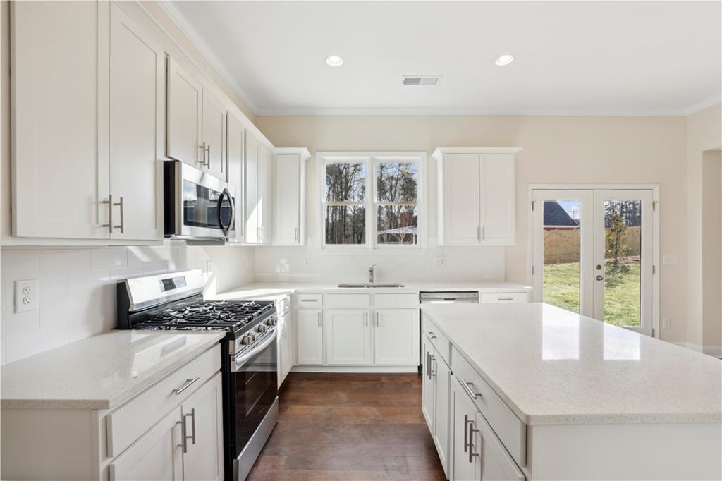 5917 Creek Indian Drive Sugar Hill GA 30518