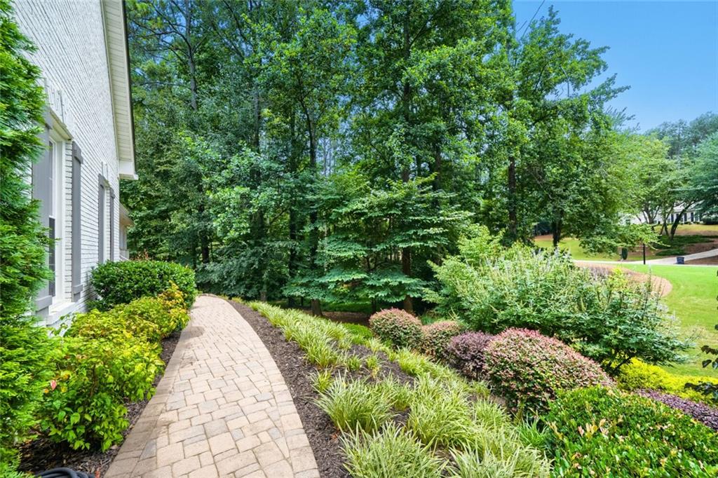 165 Northern Oaks Court Alpharetta GA 30004