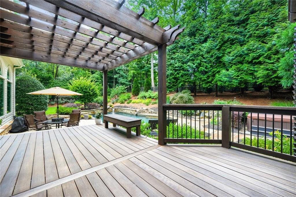 165 Northern Oaks Court Alpharetta GA 30004