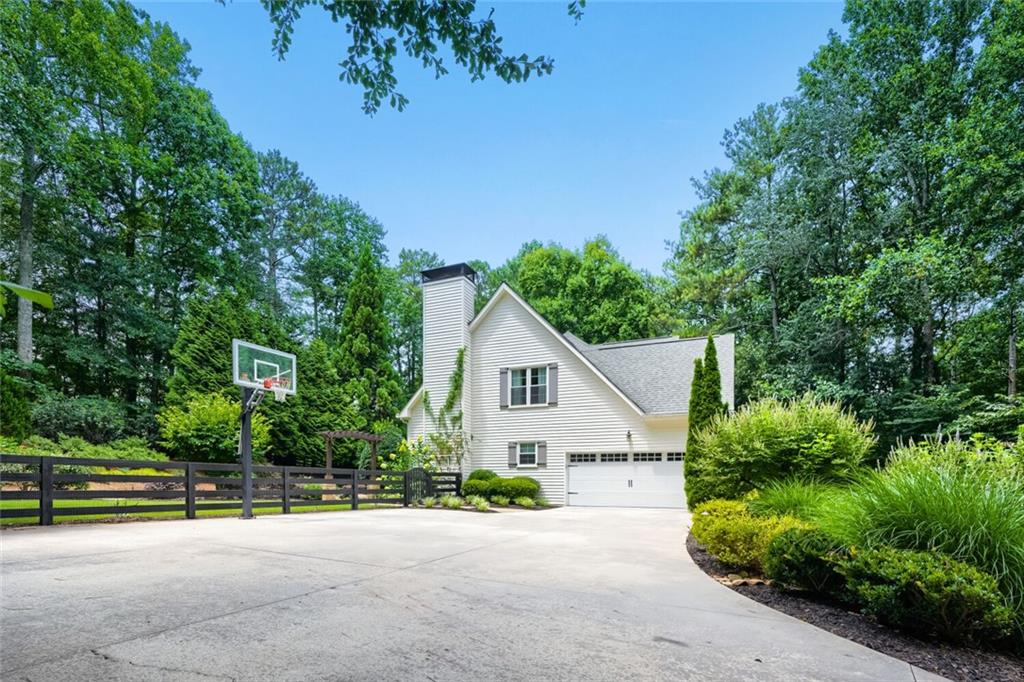 165 Northern Oaks Court Alpharetta GA 30004