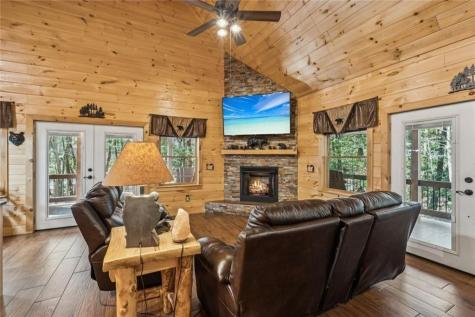 491 Old Parker Terrace Ellijay GA 30536