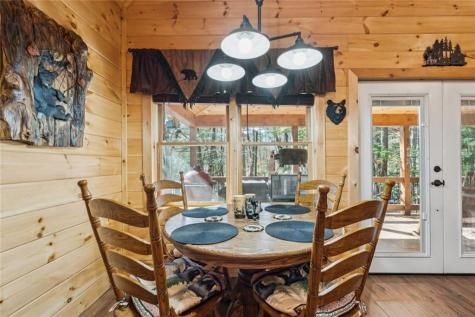 491 Old Parker Terrace Ellijay GA 30536