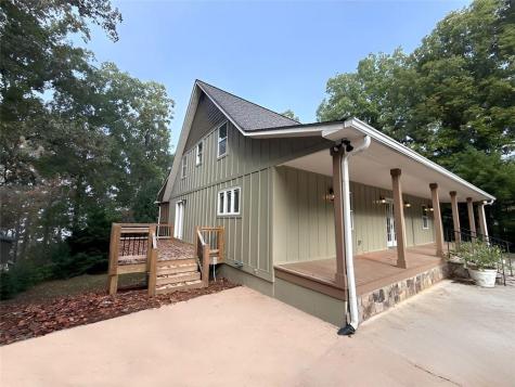 1803 Chatuge Hills Road Hiawassee GA 30546