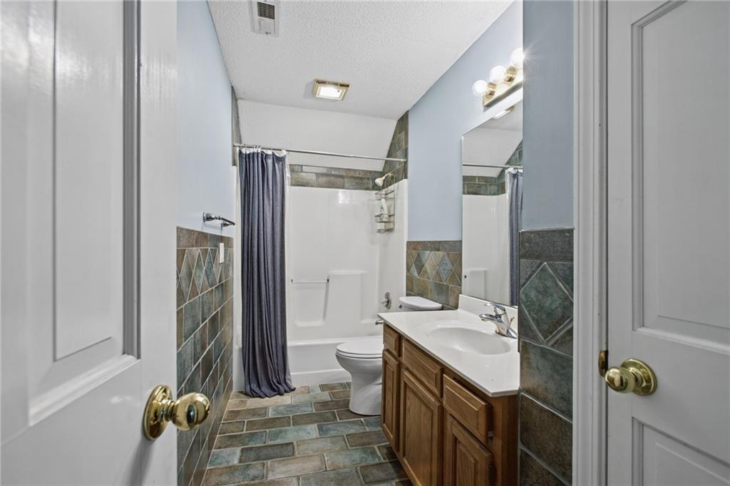 55 Timberlake Cove NE Cartersville GA 30121