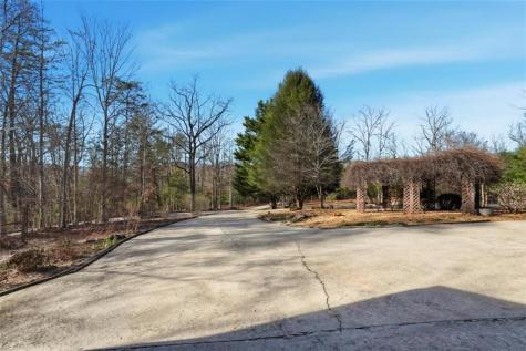 1401 Adair Mill Road Cleveland GA 30528