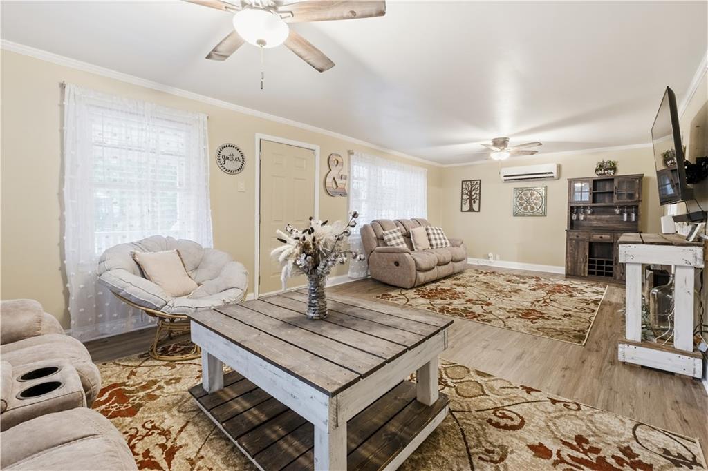 559 Donahoo Road SE Silver Creek GA 30173