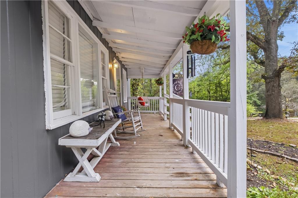 559 Donahoo Road SE Silver Creek GA 30173
