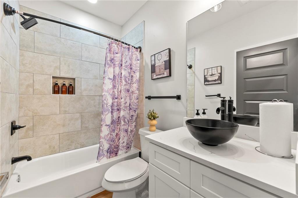 410 Utoy Circle SW Atlanta GA 30331