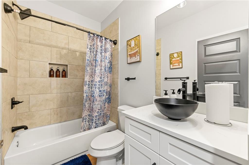 410 Utoy Circle SW Atlanta GA 30331