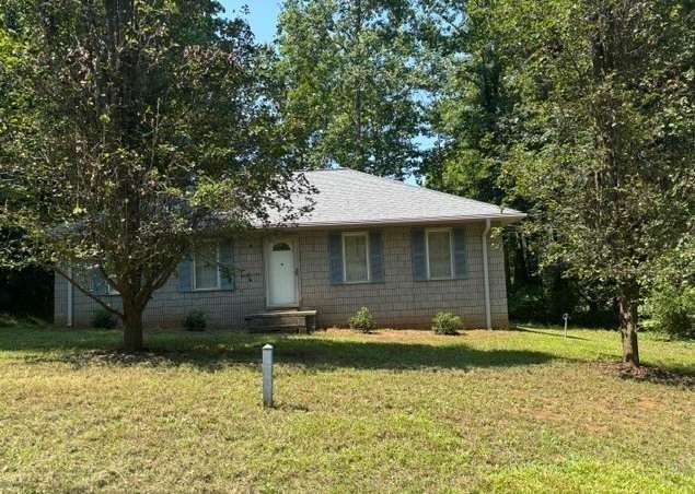 93 Rue Beauregard Lavonia GA 30553