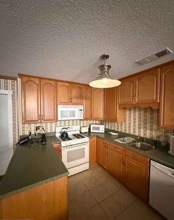 93 Rue Beauregard Lavonia GA 30553