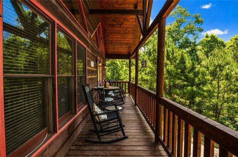 216 Dawn Lane Ellijay GA 30540