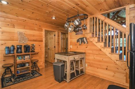 216 Dawn Lane Ellijay GA 30540