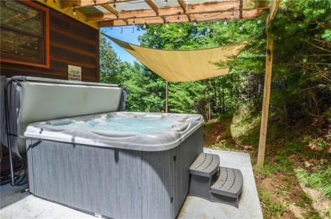 216 Dawn Lane Ellijay GA 30540
