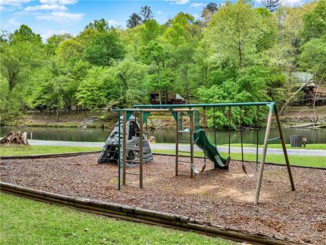 216 Dawn Lane Ellijay GA 30540