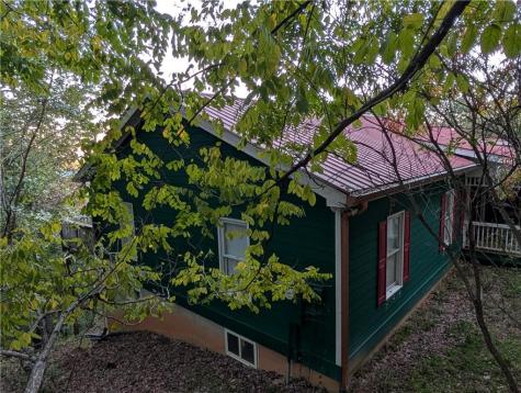 839 Enchanting Circle Morganton GA 30560