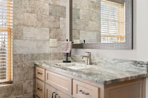 655 Mountainside Drive Cleveland GA 30528