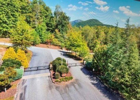 655 Mountainside Drive Cleveland GA 30528