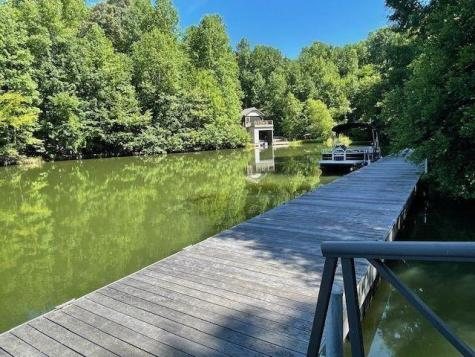 655 Mountainside Drive Cleveland GA 30528