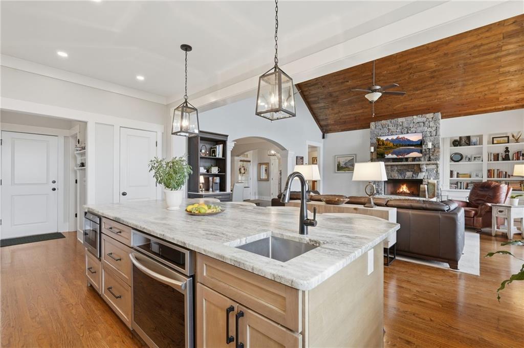 337 Disharoon Drive Big Canoe GA 30143