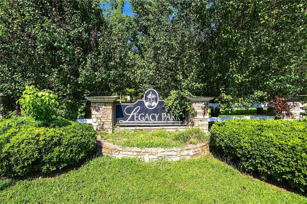 15 Yellowstone Drive Powder Springs GA 30127