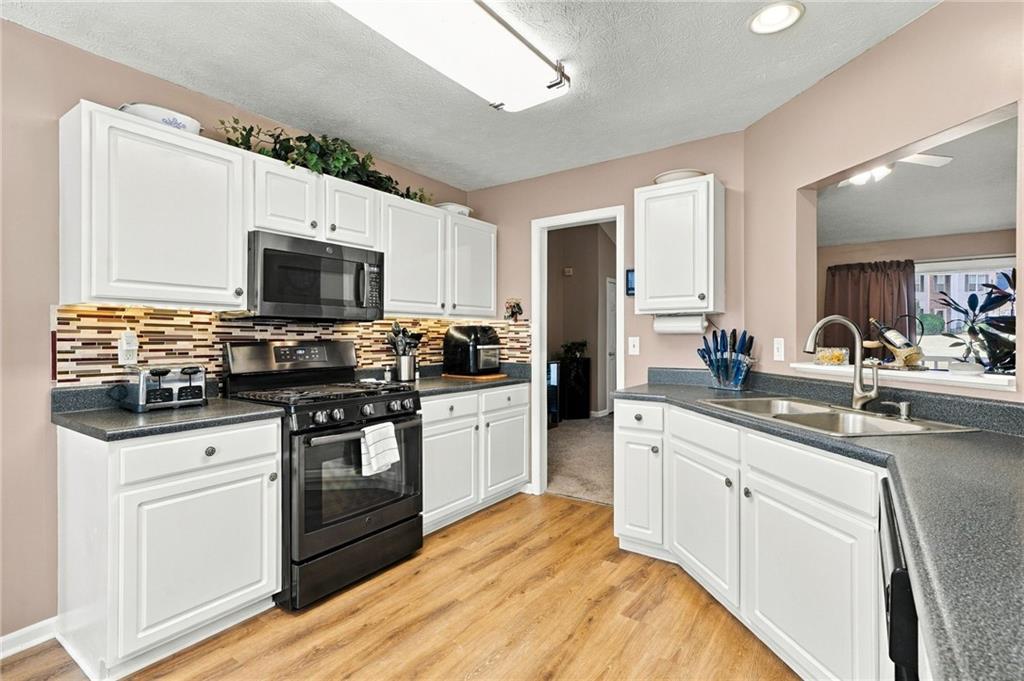 15 Yellowstone Drive Powder Springs GA 30127