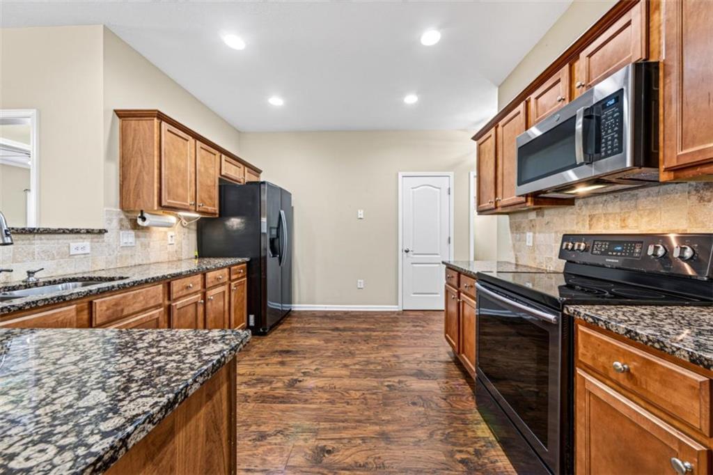 305 Victory Circle Commerce GA 30529