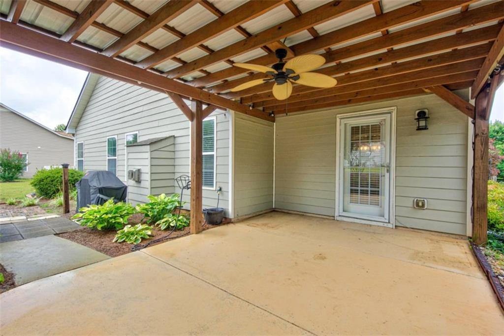 305 Victory Circle Commerce GA 30529