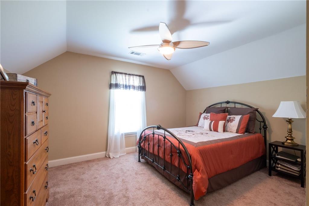 4967 Reed Field Drive Oakwood GA 30566