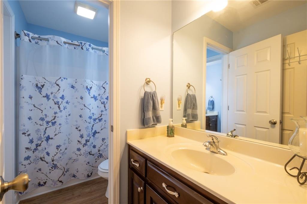 4967 Reed Field Drive Oakwood GA 30566