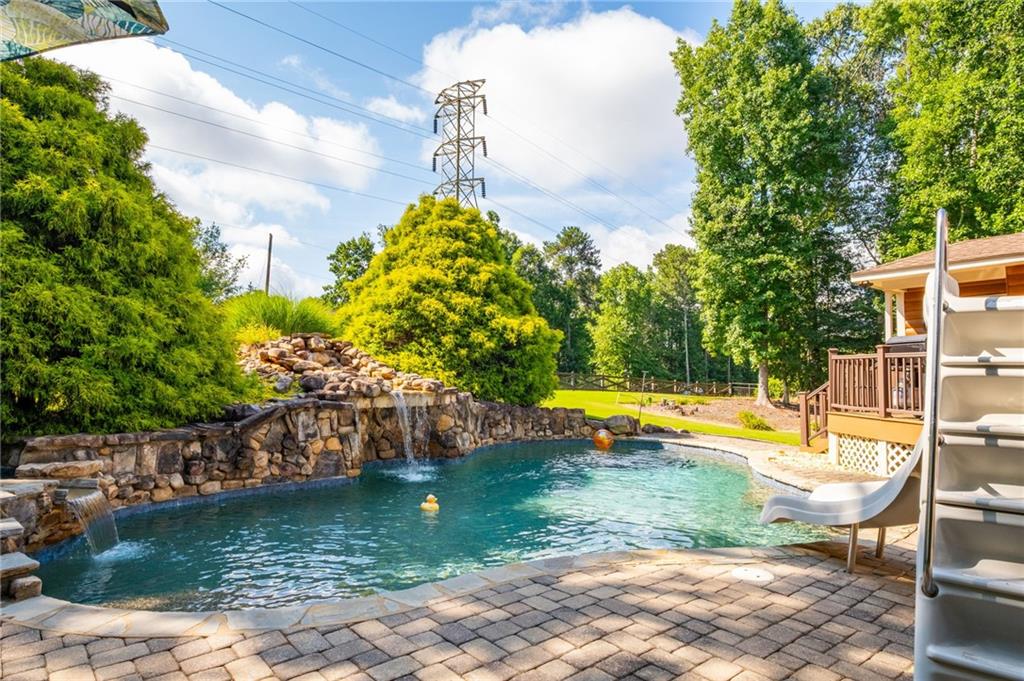 4967 Reed Field Drive Oakwood GA 30566