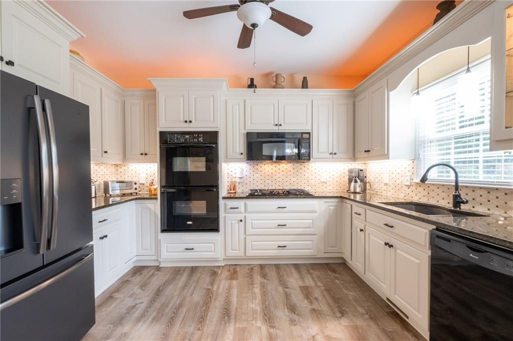 4967 Reed Field Drive Oakwood GA 30566