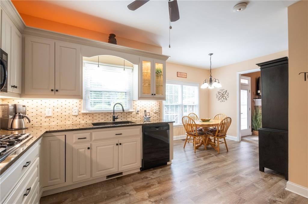 4967 Reed Field Drive Oakwood GA 30566