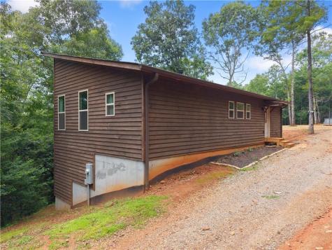 308 Fowler Creek Drive Cleveland GA 30528