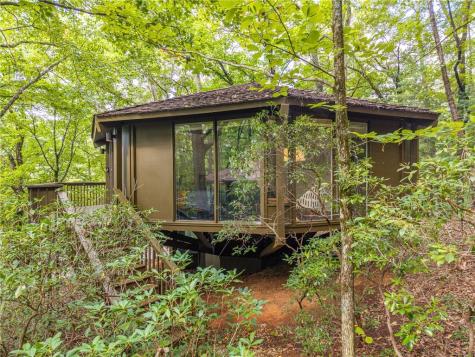 208 Treetopper Circle Jasper GA 30143