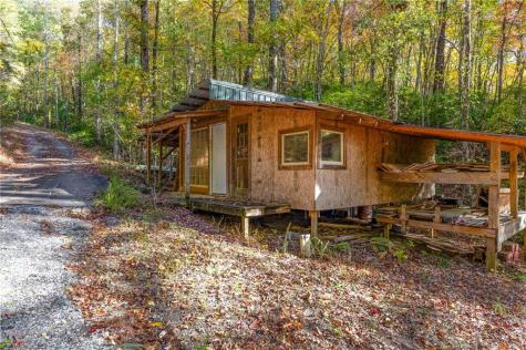 339 Cameron Road Cleveland GA 30528