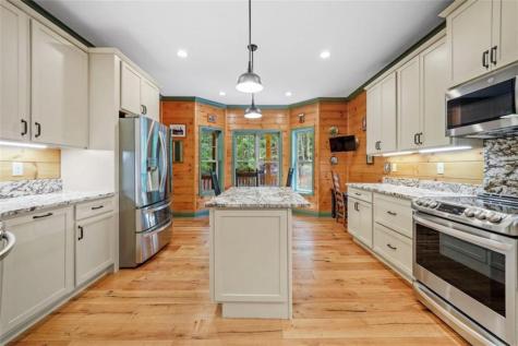 70 Clear Creek Valley Drive Ellijay GA 30536