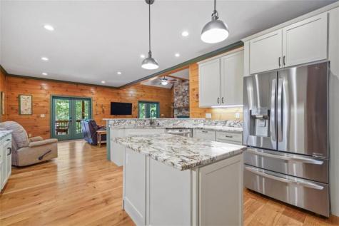 70 Clear Creek Valley Drive Ellijay GA 30536