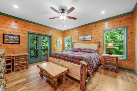 70 Clear Creek Valley Drive Ellijay GA 30536