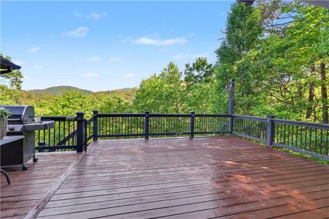 519 Pinecrest Road Sautee Nacoochee GA 30571