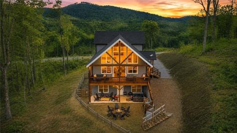 1016 Twisted Oak Road Talking Rock GA 30175